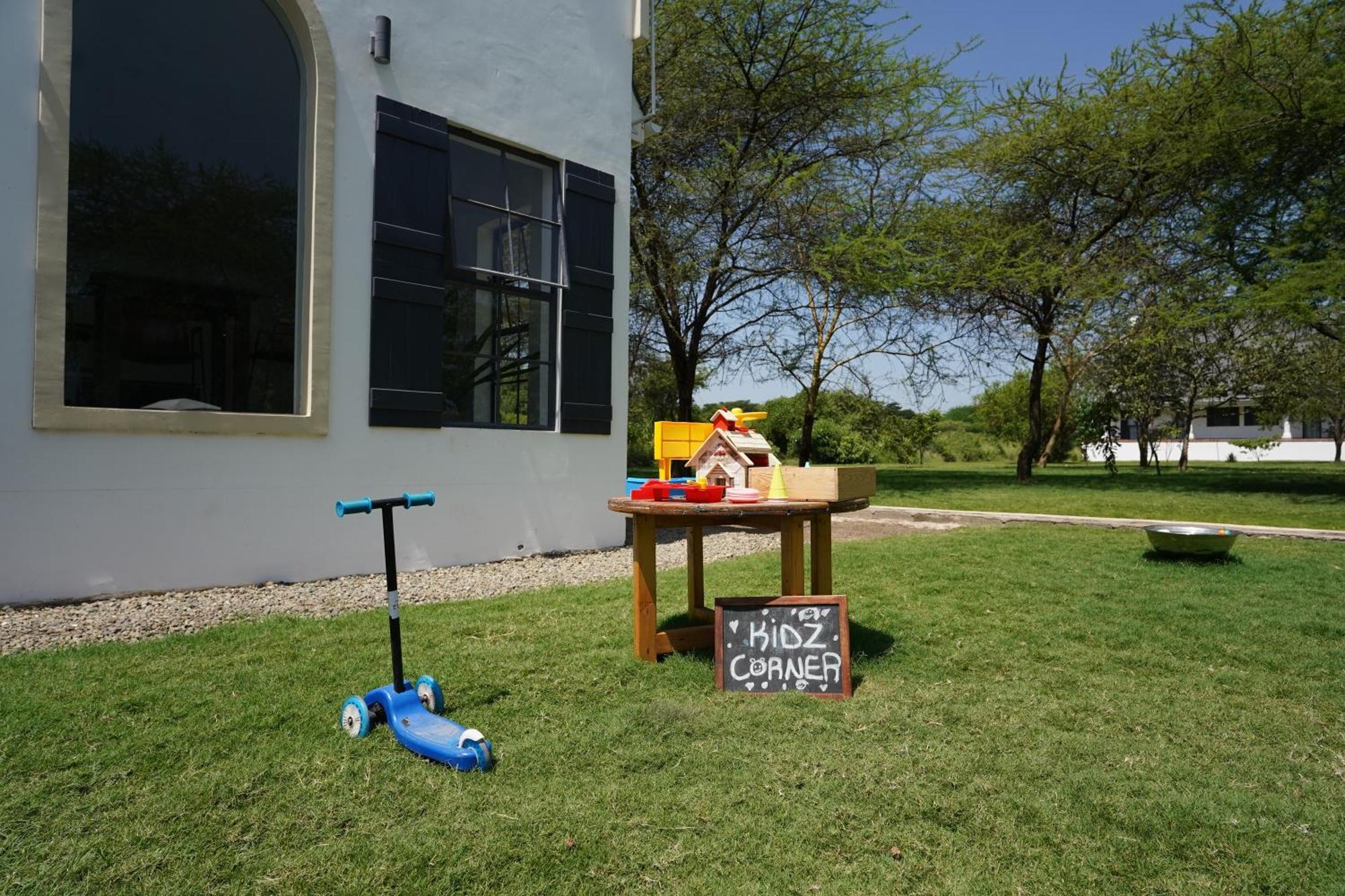 Kili Seasons Hotel Arusha Luaran gambar